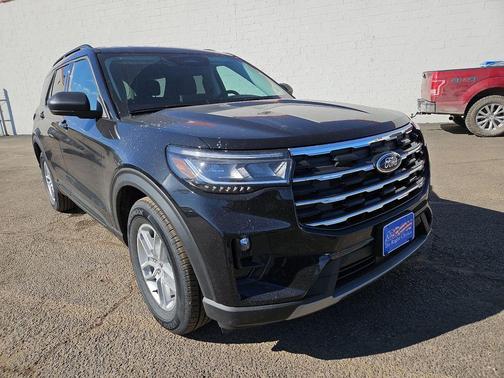 Agate Black Metallic 2026 Ford Explorer Active