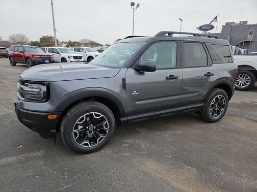 Carbonized Gray Metallic 2026 Ford Bronco Sport Outer Banks
