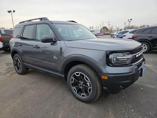 Carbonized Gray Metallic 2026 Ford Bronco Sport Outer Banks