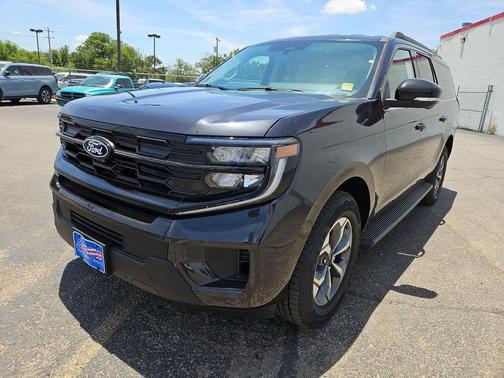 Dark Matter Gray Metallic 2027 Ford Expedition Max ACTIVE