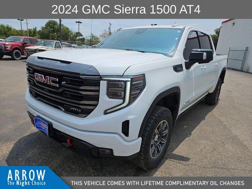 Summit White 2024 GMC Sierra 1500 AT4