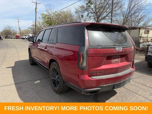 2022 Cadillac Escalade ESV Sport Platinum