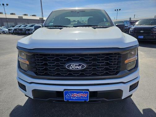 Oxford White 2026 Ford F-150 STX