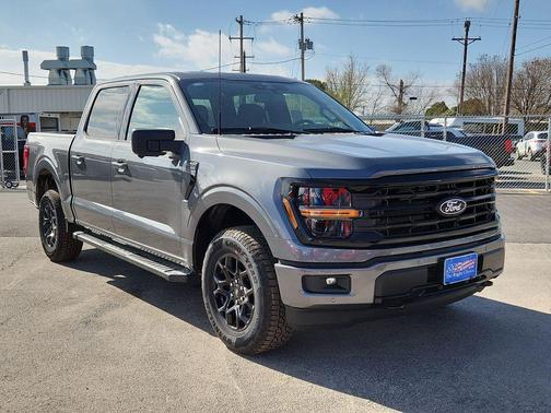 Carbonized Gray Metallic 2026 Ford F-150 XLT
