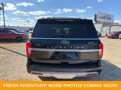 Black Metallic 2024 Ford Expedition Max XLT
