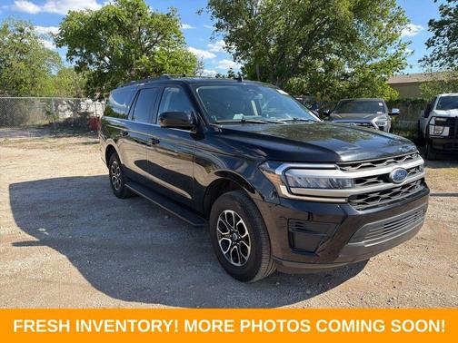 Black Metallic 2024 Ford Expedition Max XLT