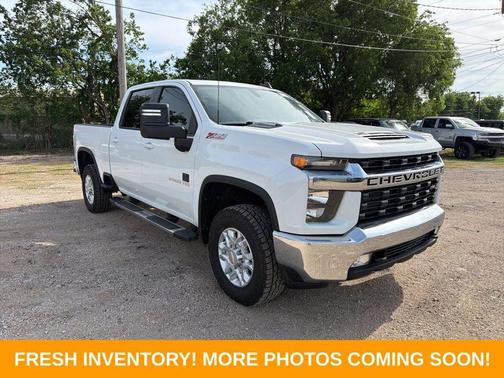 Summit White 2023 Chevrolet Silverado 2500 LT