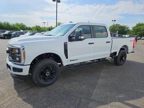 Oxford White 2026 Ford F-250 XL