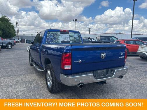 Blue Streak Pearlcoat 2016 RAM 1500 SLT