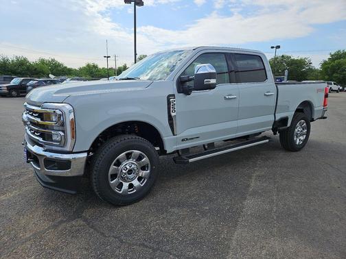 Avalanche 2026 Ford F-250 Lariat
