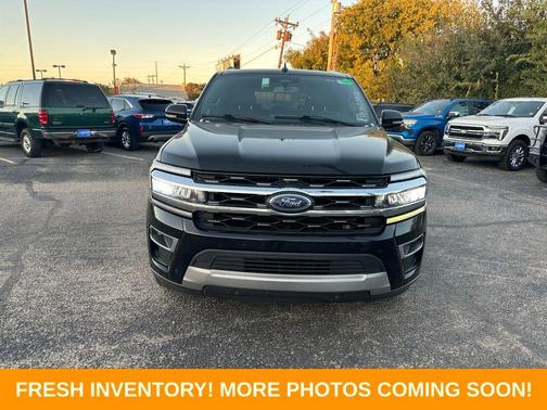 Black Metallic 2023 Ford Expedition Limited