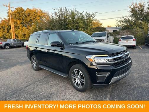 Black Metallic 2023 Ford Expedition Limited