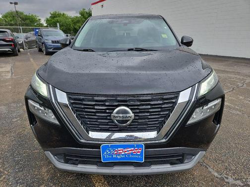 Super Black 2021 Nissan Rogue SV