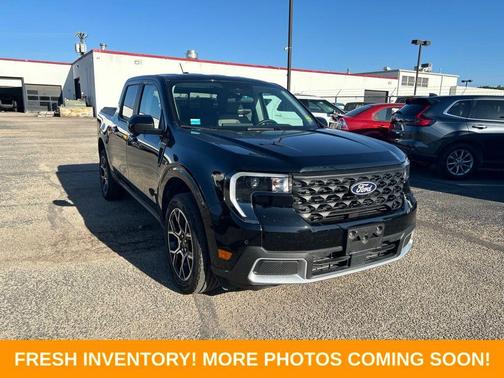 Shadow Black 2025 Ford Maverick Lariat