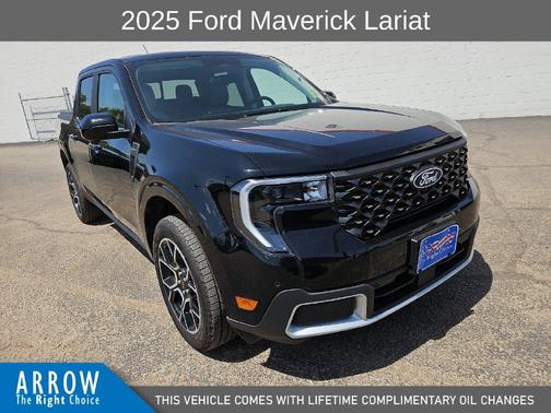 Shadow Black 2025 Ford Maverick Lariat