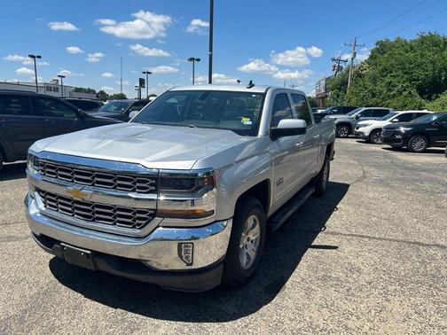 Silver Ice Metallic 2018 Chevrolet Silverado 1500 1LT