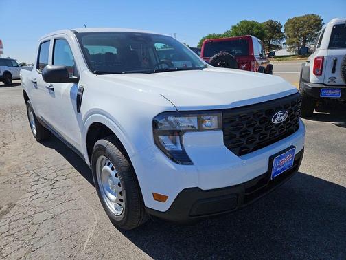 Oxford White 2026 Ford Maverick XL