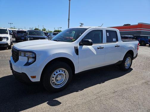 Oxford White 2026 Ford Maverick XL