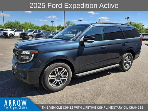 Blue Metallic 2025 Ford Expedition Active