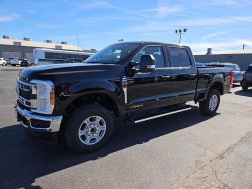 Agate Black Metallic 2026 Ford F-250 XLT