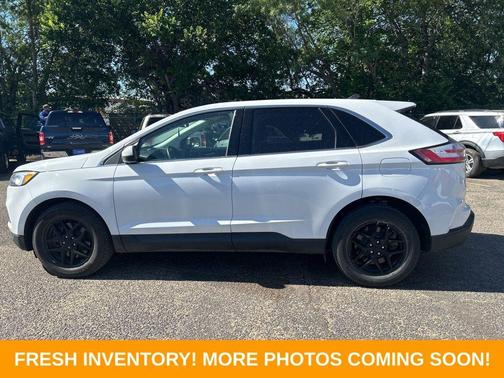 Oxford White 2022 Ford Edge SEL