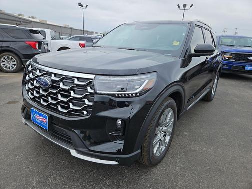 Agate Black Metallic 2026 Ford Explorer Platinum