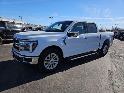 Star White 2026 Ford F-150 Lariat