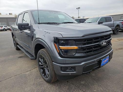 Carbonized Gray Metallic 2026 Ford F-150 XLT