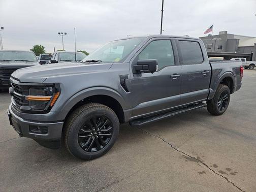 Carbonized Gray Metallic 2026 Ford F-150 XLT