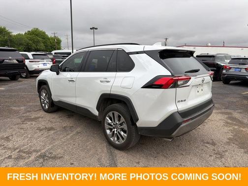 Pearl 2025 Toyota RAV4 Limited