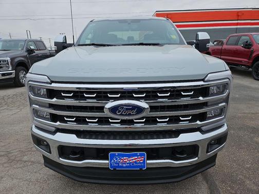 Avalanche 2026 Ford F-250 Lariat