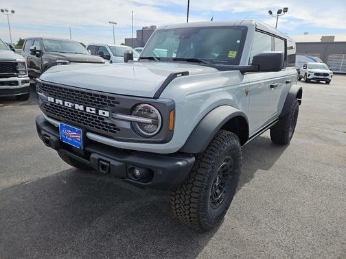 Gray 2026 Ford Bronco Badlands