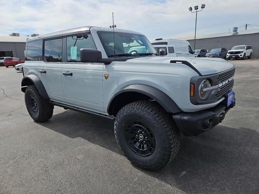 Gray 2026 Ford Bronco Badlands