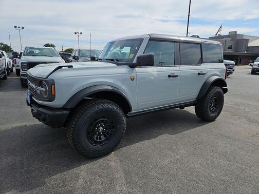 Gray 2026 Ford Bronco Badlands