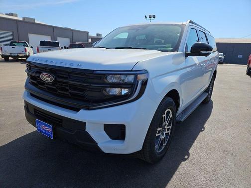 Star White 2026 Ford Expedition Max Active