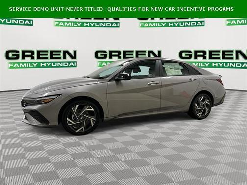 2025 Hyundai ELANTRA HEV SEL