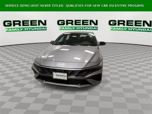 2025 Hyundai ELANTRA HEV SEL