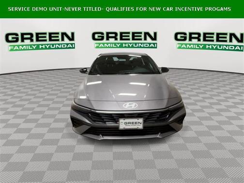 2025 Hyundai ELANTRA HEV SEL