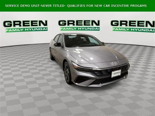 2025 Hyundai ELANTRA HEV SEL