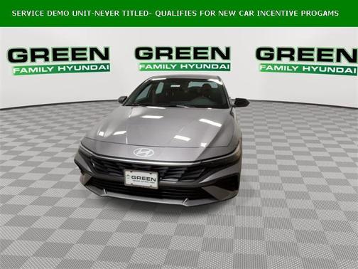 2025 Hyundai ELANTRA HEV SEL