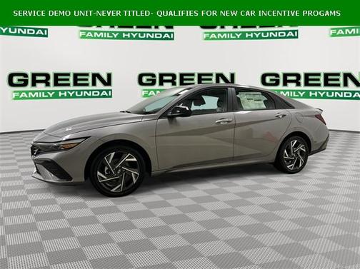 2025 Hyundai ELANTRA HEV SEL