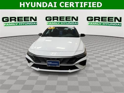 2025 Hyundai ELANTRA HEV SEL