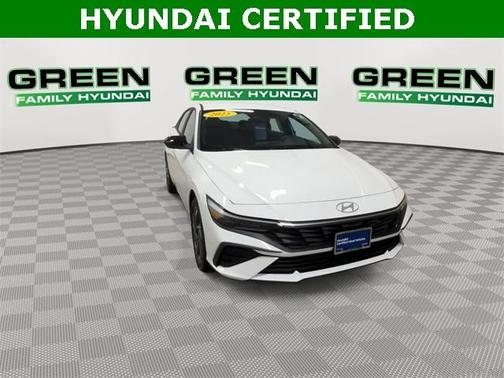 2025 Hyundai ELANTRA HEV SEL