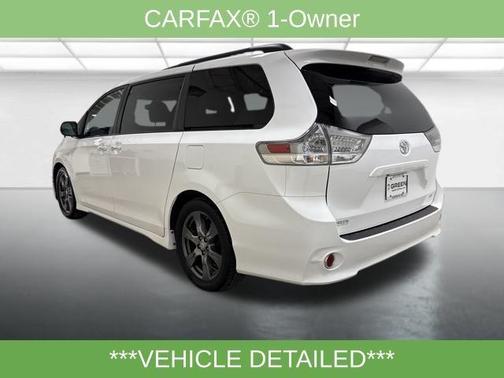 2017 Toyota Sienna L