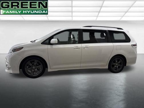 2017 Toyota Sienna L