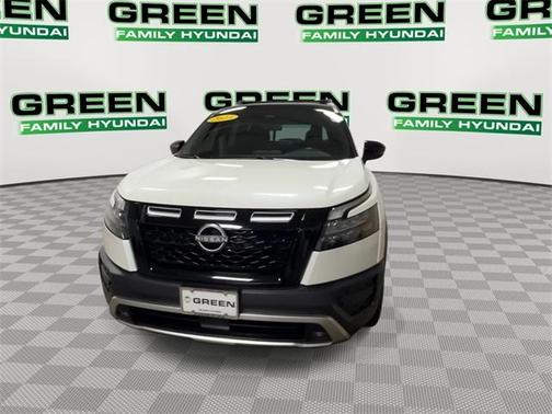 2023 Nissan Pathfinder Rock Creek