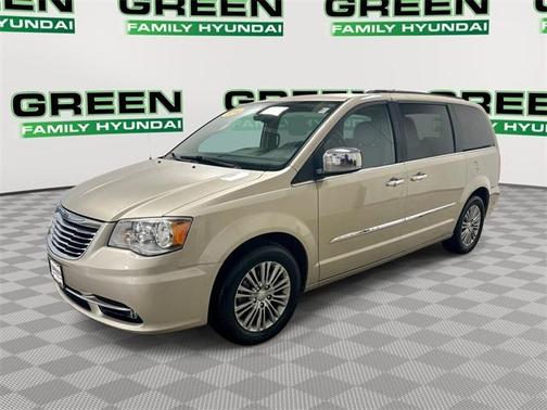 2014 Chrysler Town & Country Touring-L
