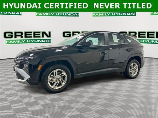 2025 Hyundai TUCSON SE