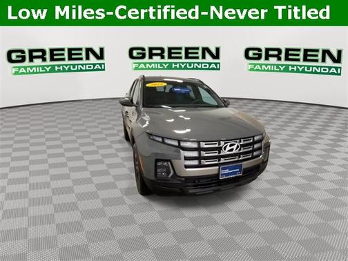 2025 Hyundai SANTA CRUZ SEL Activity