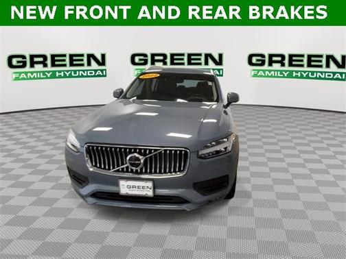2022 Volvo XC90 T6 Momentum 6 Passenger